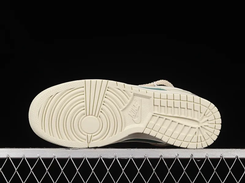 All Categories Nk SB Dunk Series Nk SB Dunk Low Low-top Sneakers Nk Dunk Low ESS "Coconut Milk" Beige Customized version of deconstructed strappy dip-dyed casual sneakers DJ6188-100